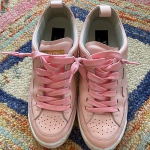 Golden Goose Yeah Stars size 8. Barely worn